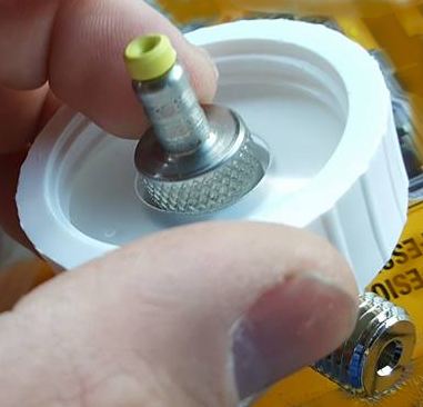 (image for) DM619 - Metering Tip Dema Injector 8-1 Ratio Yellow